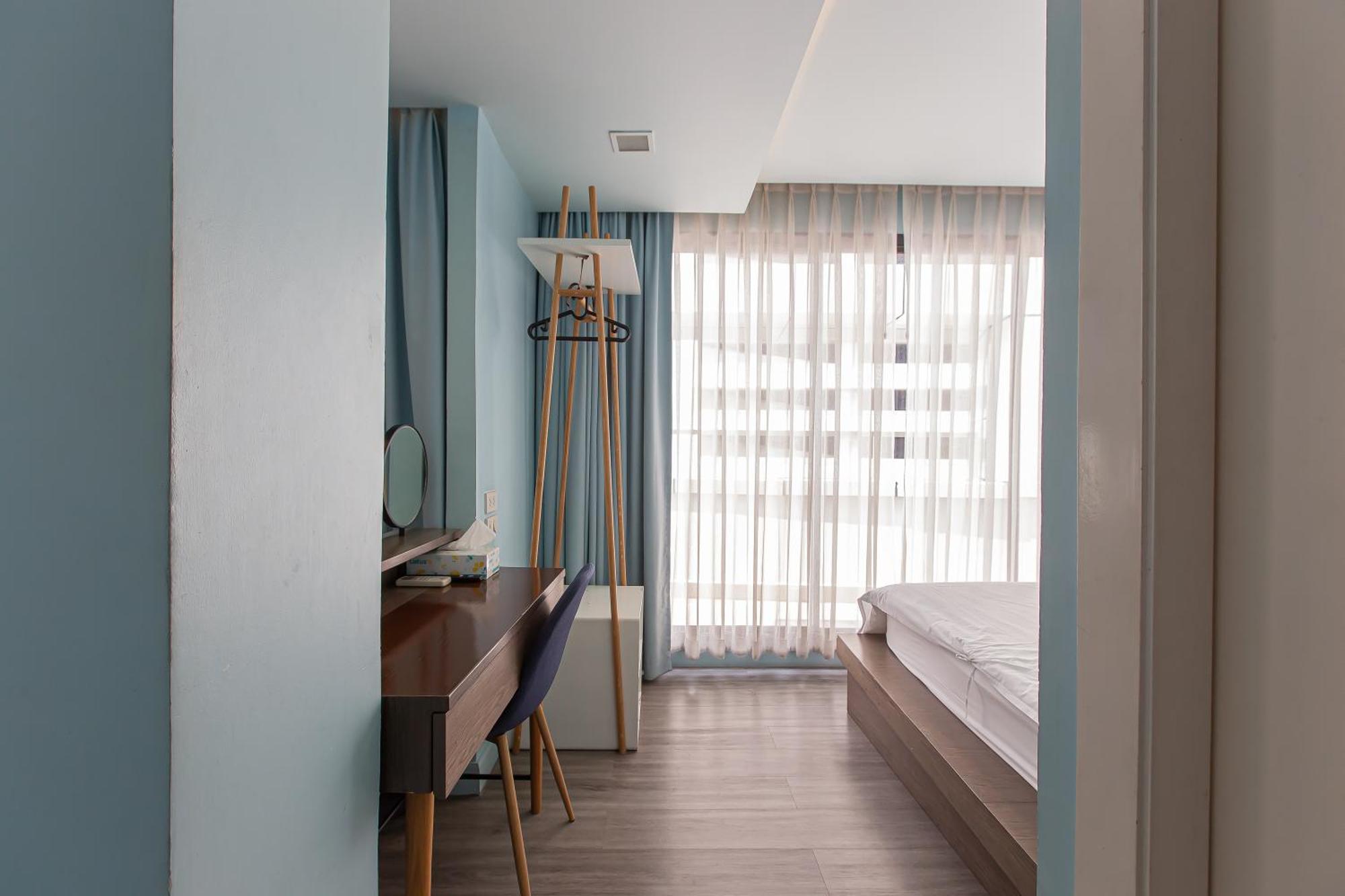 Simply Sleep Hostel Bangkok Exterior photo